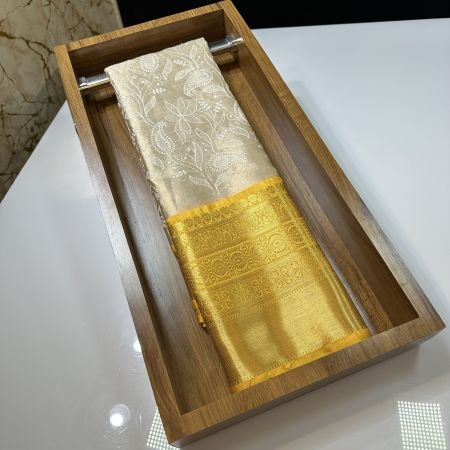 CHIKANKARI JAAL YELLOW BORDER